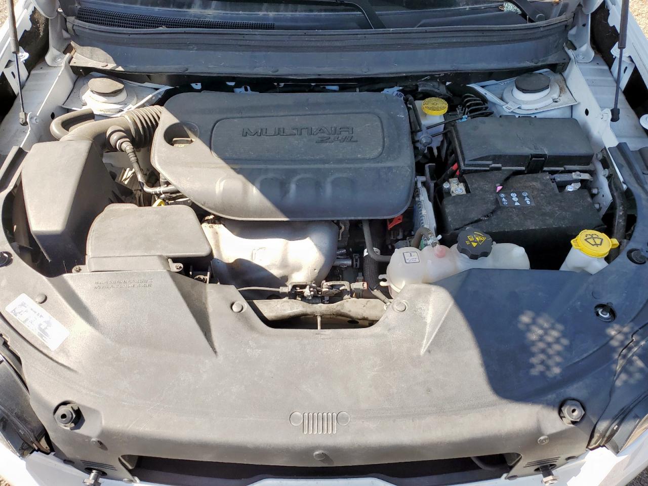 2020 Jeep Cherokee Latitude Plus VIN: 1C4PJLLB6LD605986 Lot: 56908895