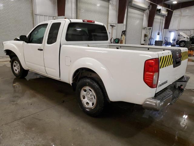 Pickups NISSAN FRONTIER 2016 White