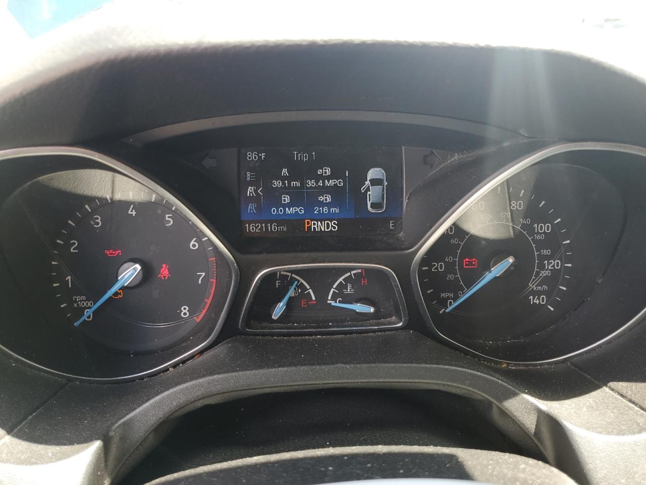 2018 Ford Focus Se VIN: 1FADP3FE2JL293021 Lot: 56907095