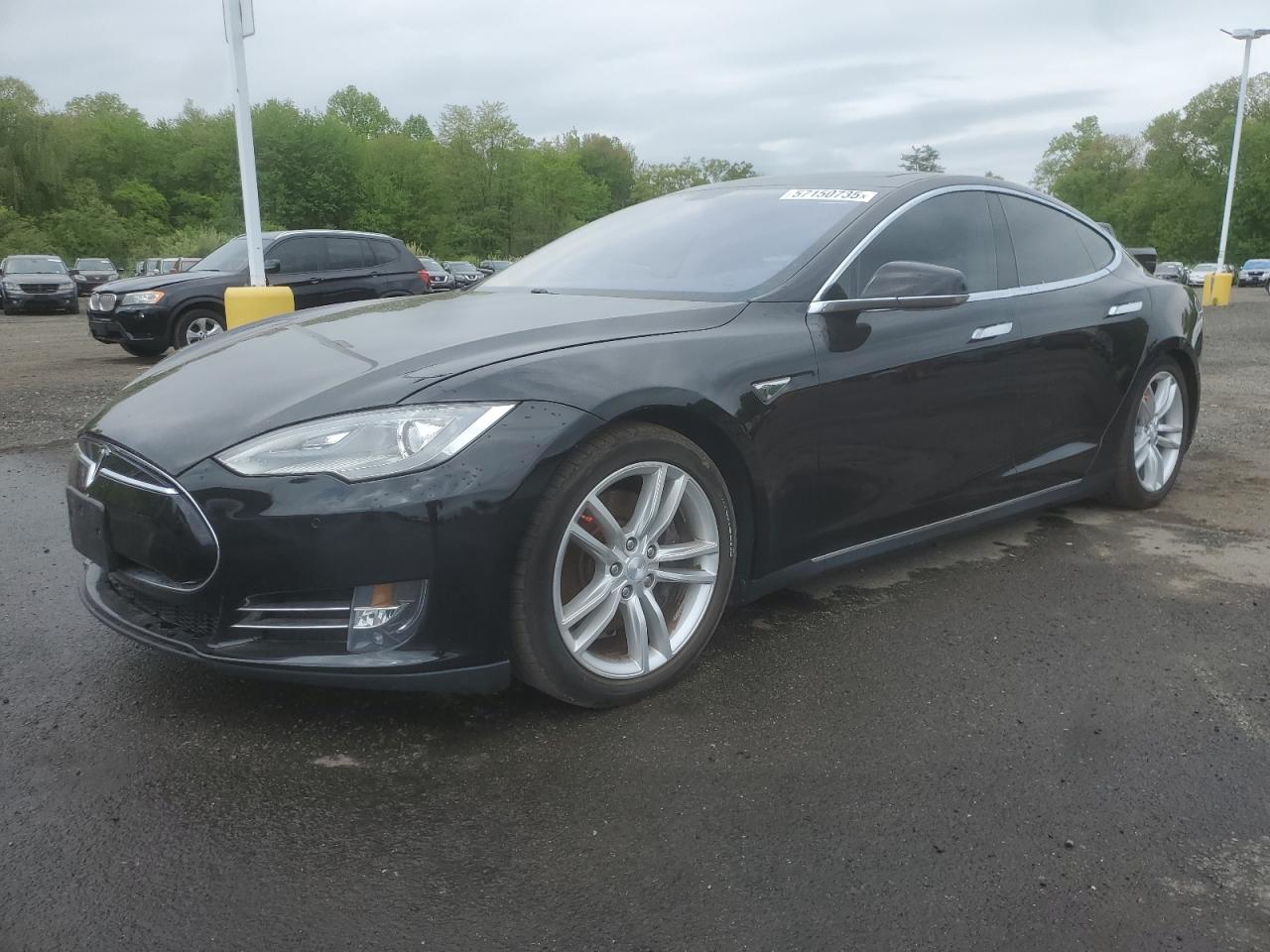 2014 Tesla Model S zu verkaufen in East Granby, CT - Minor Dent/Scratches