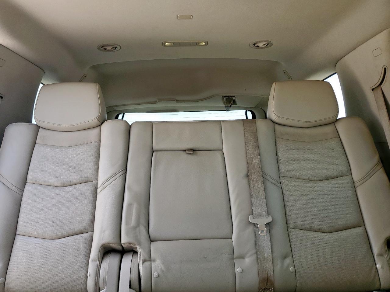 2018 Cadillac Escalade Luxury VIN: 1GYS3BKJ6JR110415 Lot: 58042375