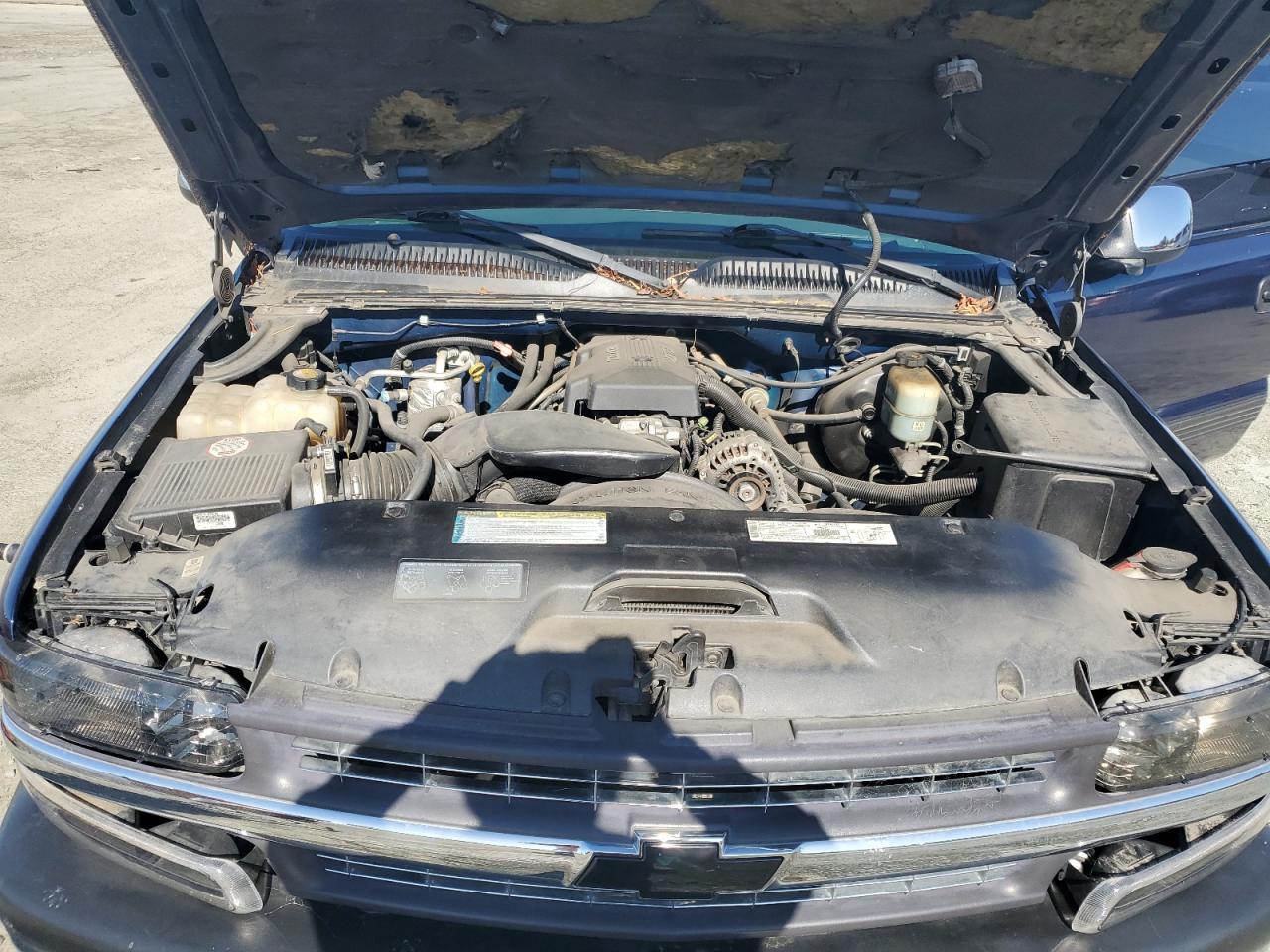 2000 Chevrolet Silverado C1500 VIN: 2GCEC19T0Y1359588 Lot: 56645235