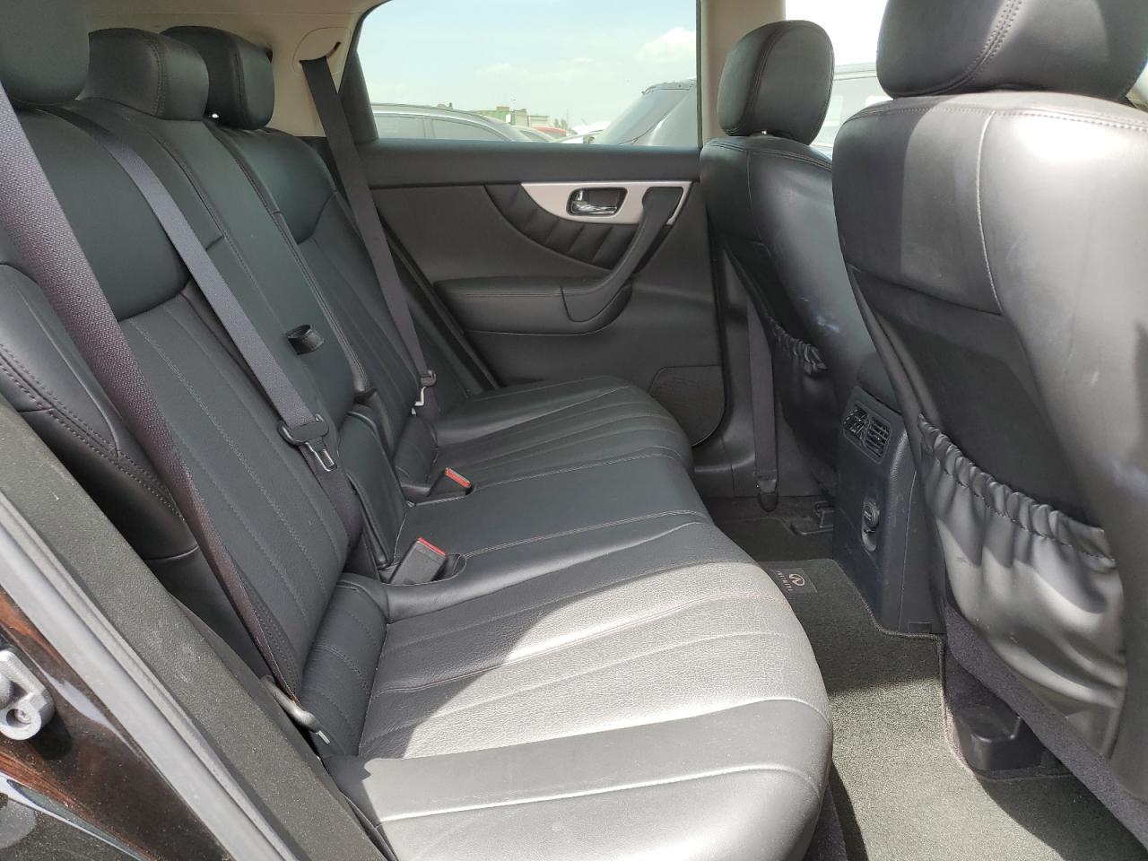 2015 Infiniti Qx70 VIN: JN8CS1MW4FM483865 Lot: 57000365