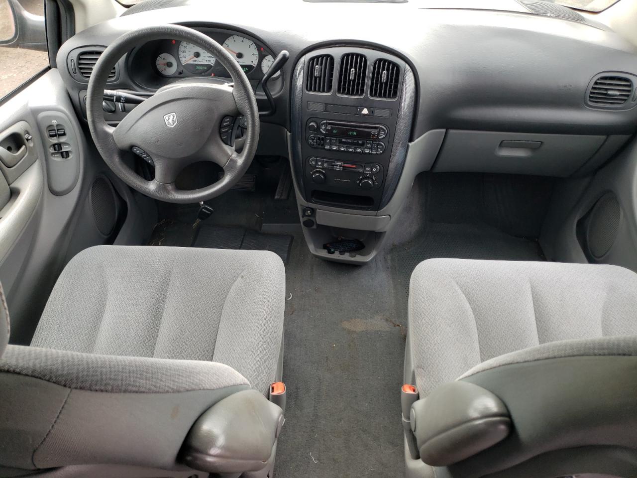 2005 Dodge Caravan Sxt VIN: 1D4GP45R55B181295 Lot: 58246075