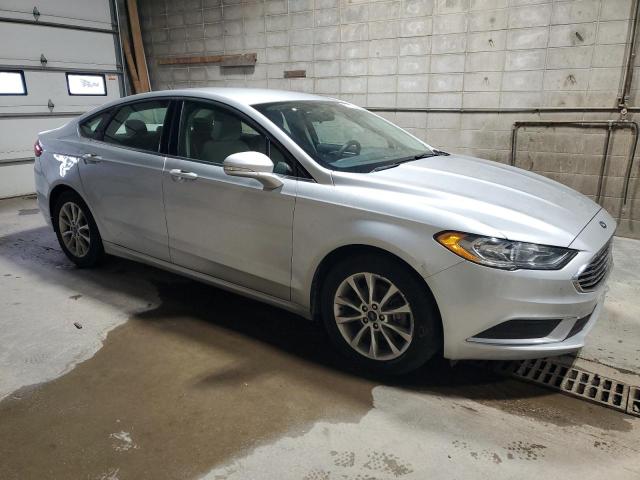 Sedans FORD FUSION 2017 Silver