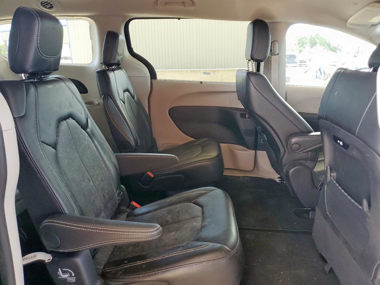 2024 Chrysler Pacifica Touring L VIN: 2C4RC1BG5RR128641 Lot: 57980565