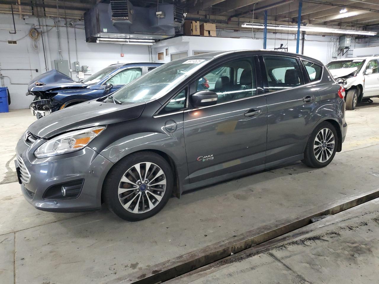2017 Ford C-Max Titanium for Sale in Wheeling, IL - Mechanical