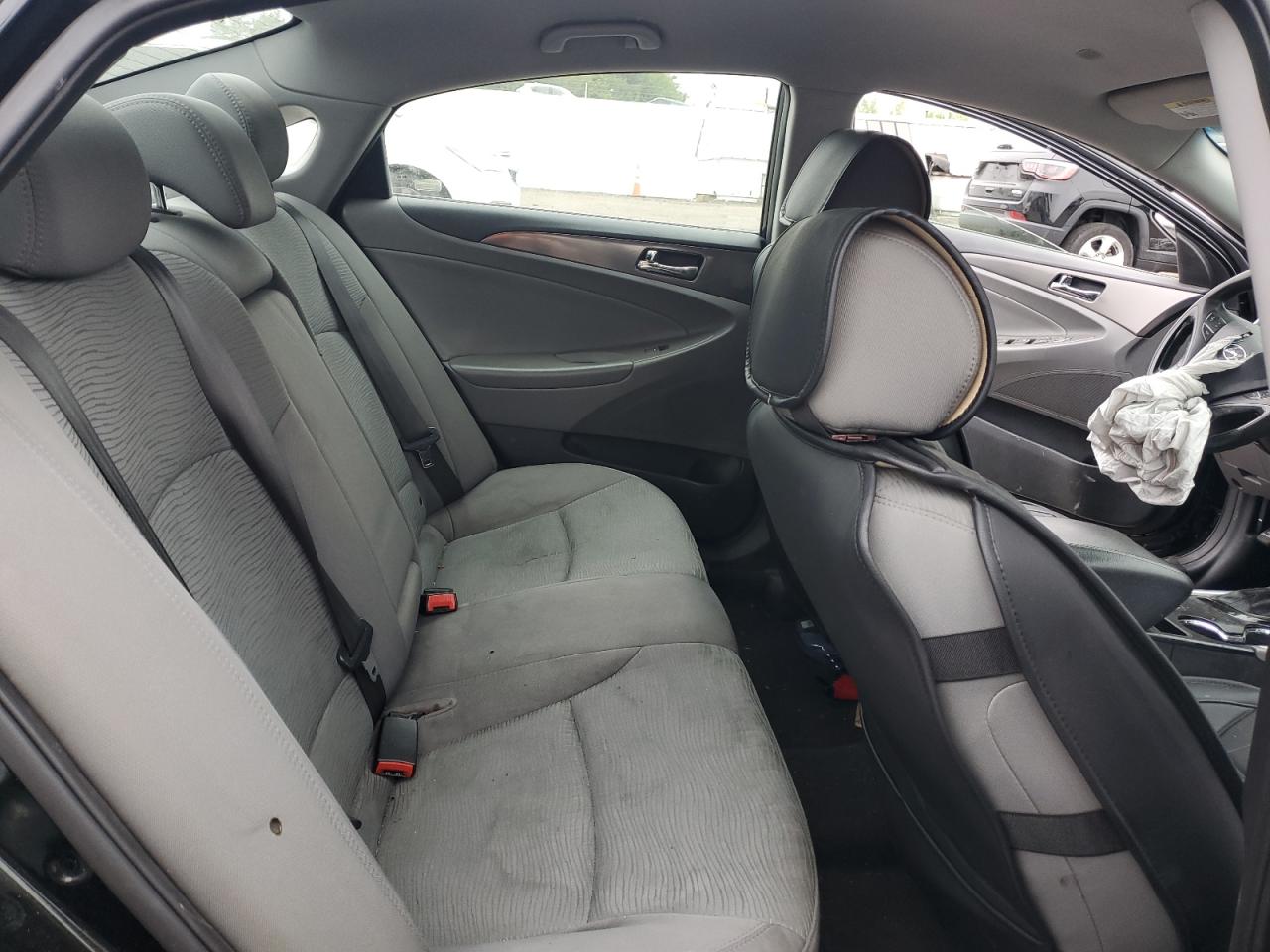2014 Hyundai Sonata Hybrid VIN: KMHEC4A44EA118054 Lot: 56722615
