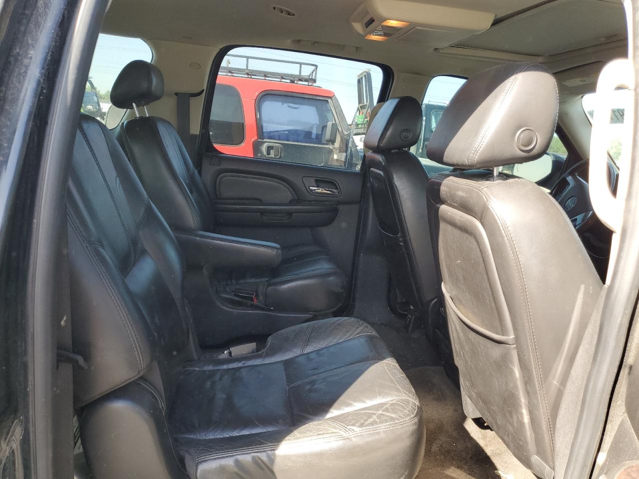 2007 GMC Yukon Xl Denali VIN: 1GKFK66847J346274 Lot: 57979115