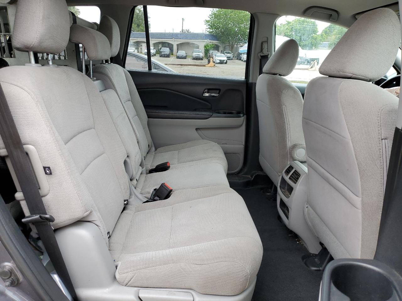 2016 Honda Pilot Lx VIN: 5FNYF5H16GB035049 Lot: 56000245