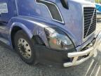 2015 Volvo Vnl Semi Truck na sprzedaż w Glassboro, NJ - Front End