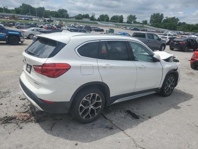 BMW X1 2021 Белый