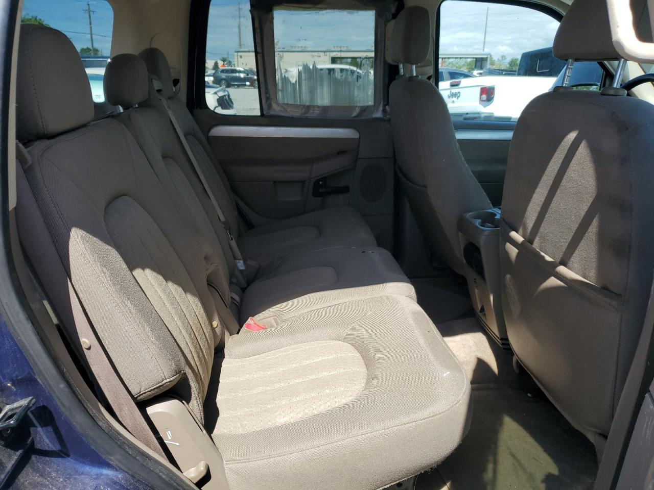 2005 Mercury Mountaineer VIN: 4M2ZU86K25UJ06950 Lot: 56839985