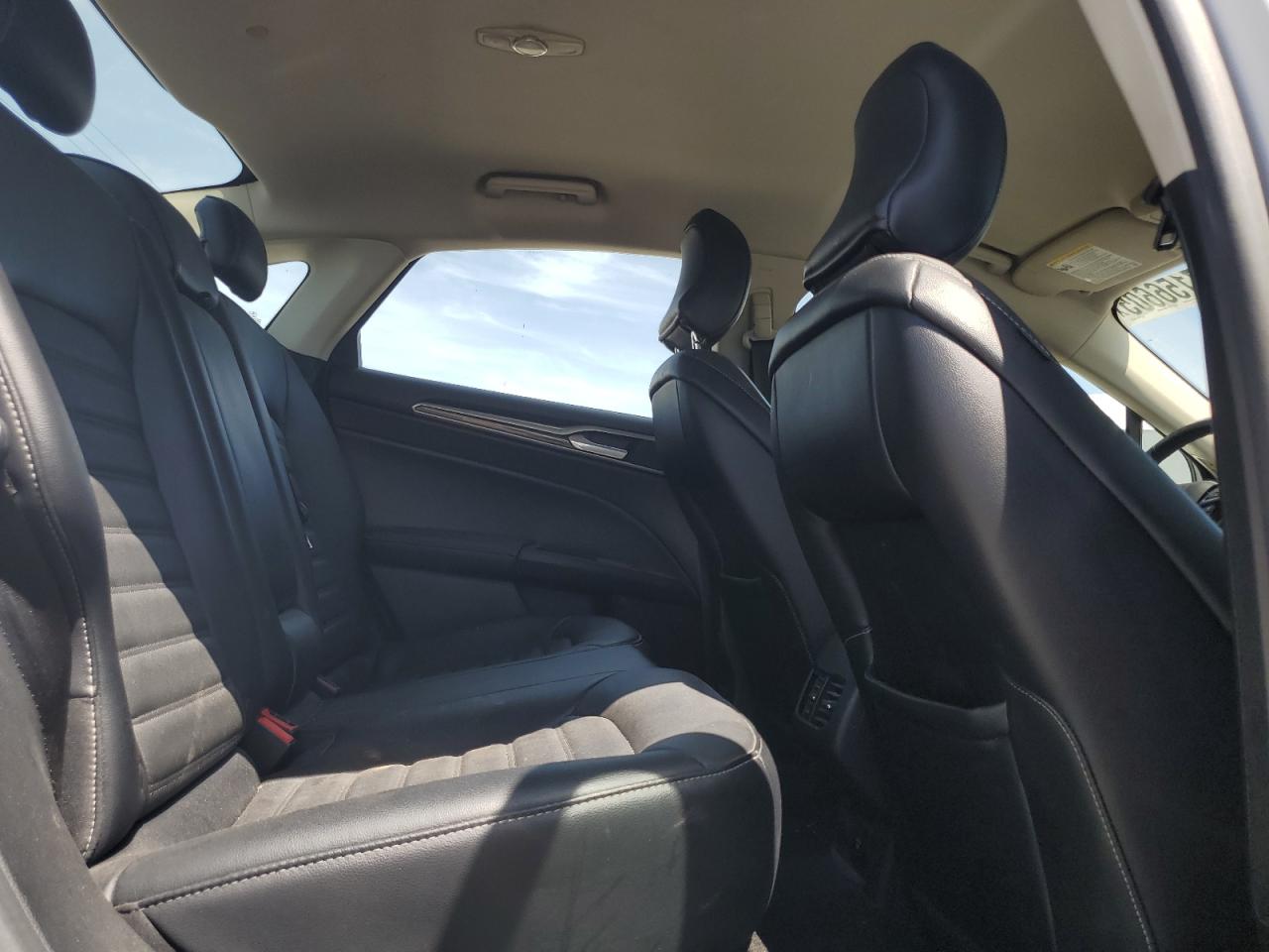 2017 Ford Fusion Se Hybrid VIN: 3FA6P0LU1HR409310 Lot: 84786085