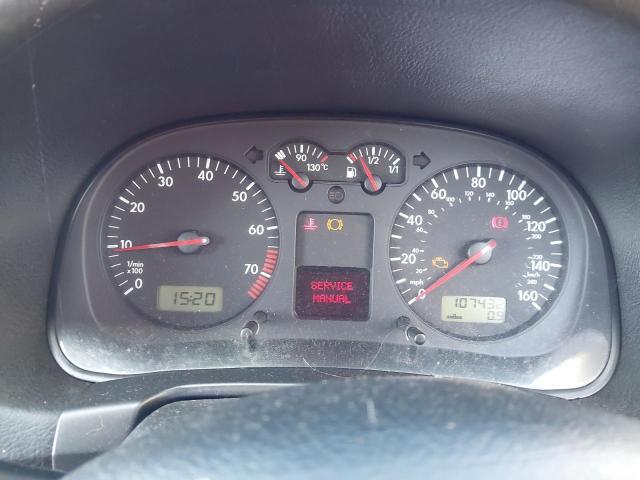 2001 VOLKSWAGEN GOLF