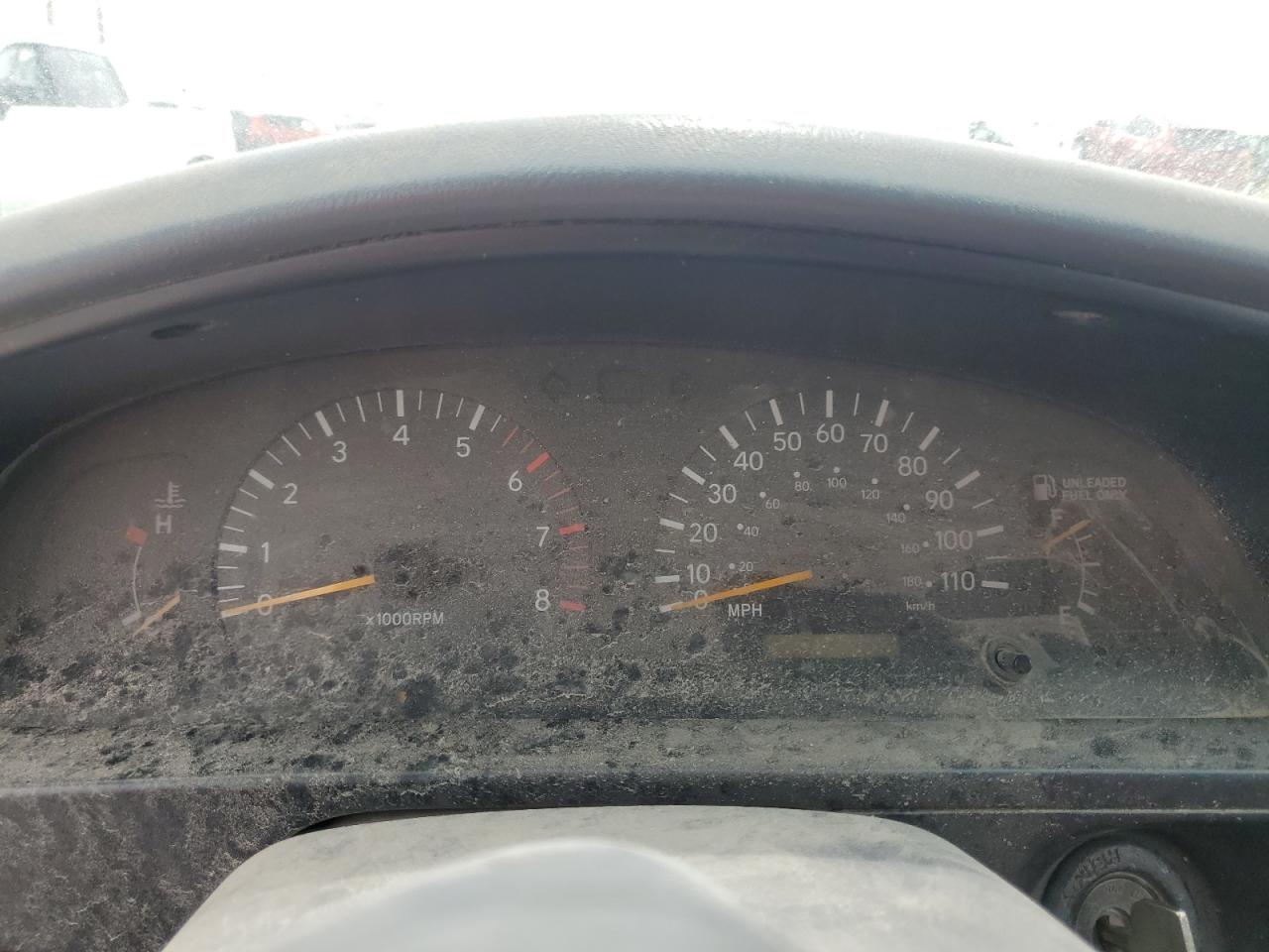1998 Toyota Tacoma Xtracab VIN: 4TAWM72N4WZ108296 Lot: 56429125
