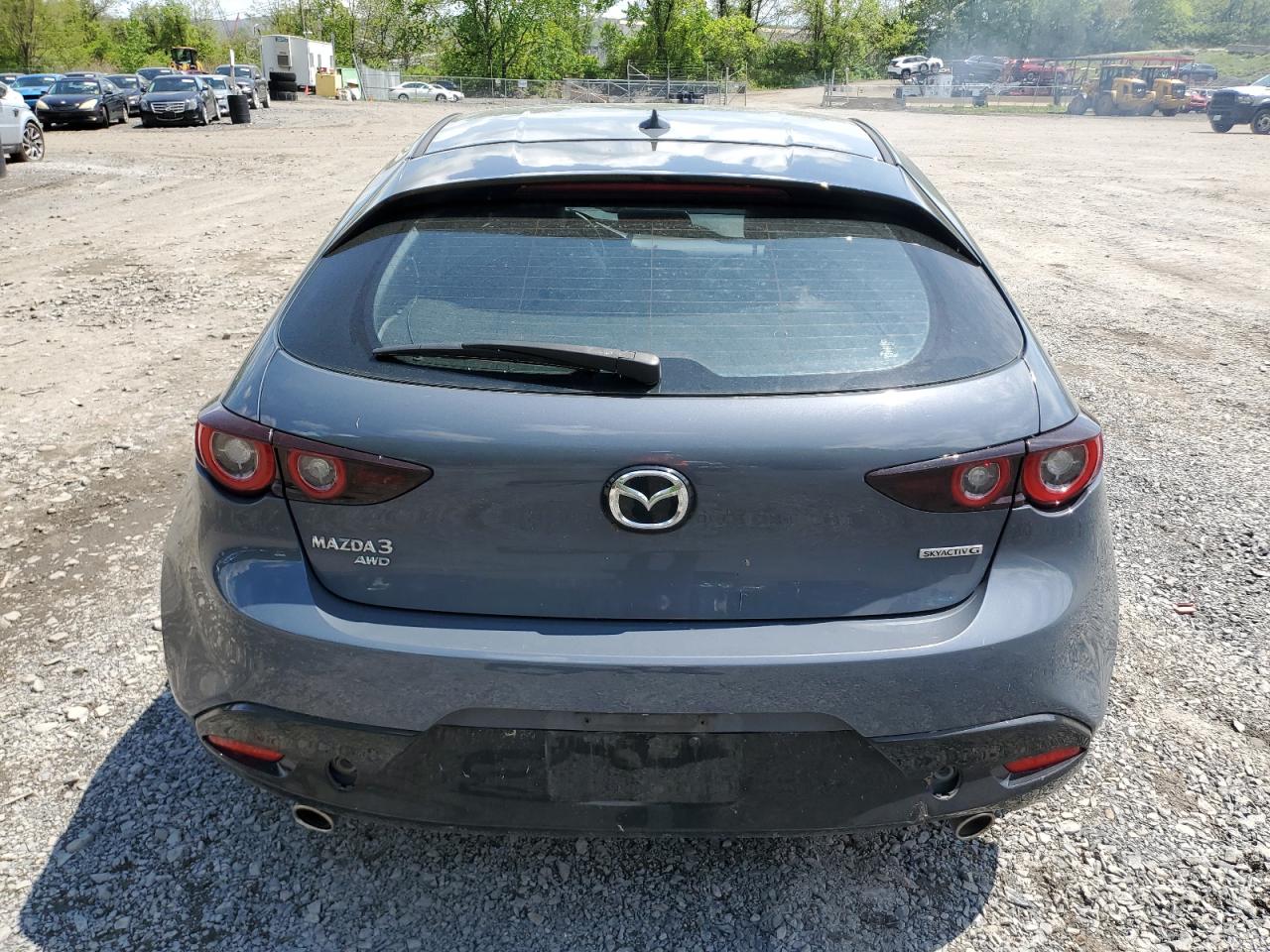 2022 Mazda 3 Premium VIN: JM1BPBML7N1501067 Lot: 56142035