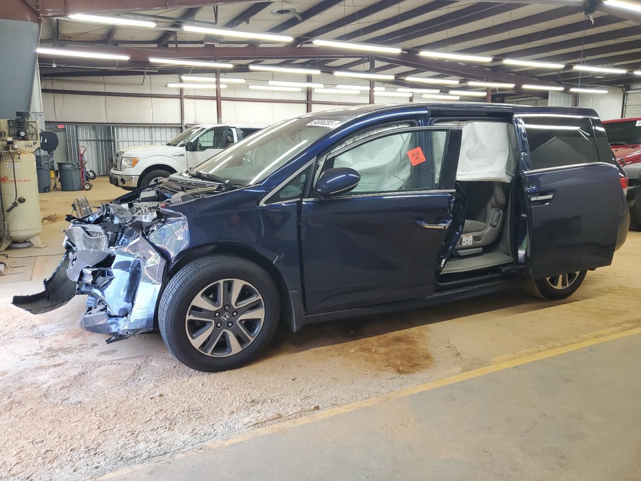 2015 Honda Odyssey Touring for Sale in Mocksville, NC - All Over