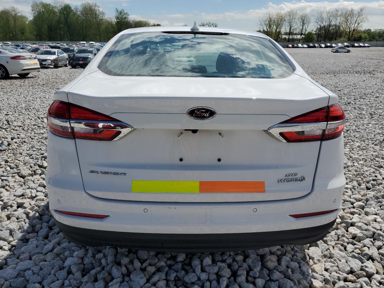 2019 Ford Fusion Se VIN: 3FA6P0LU3KR124924 Lot: 54028435