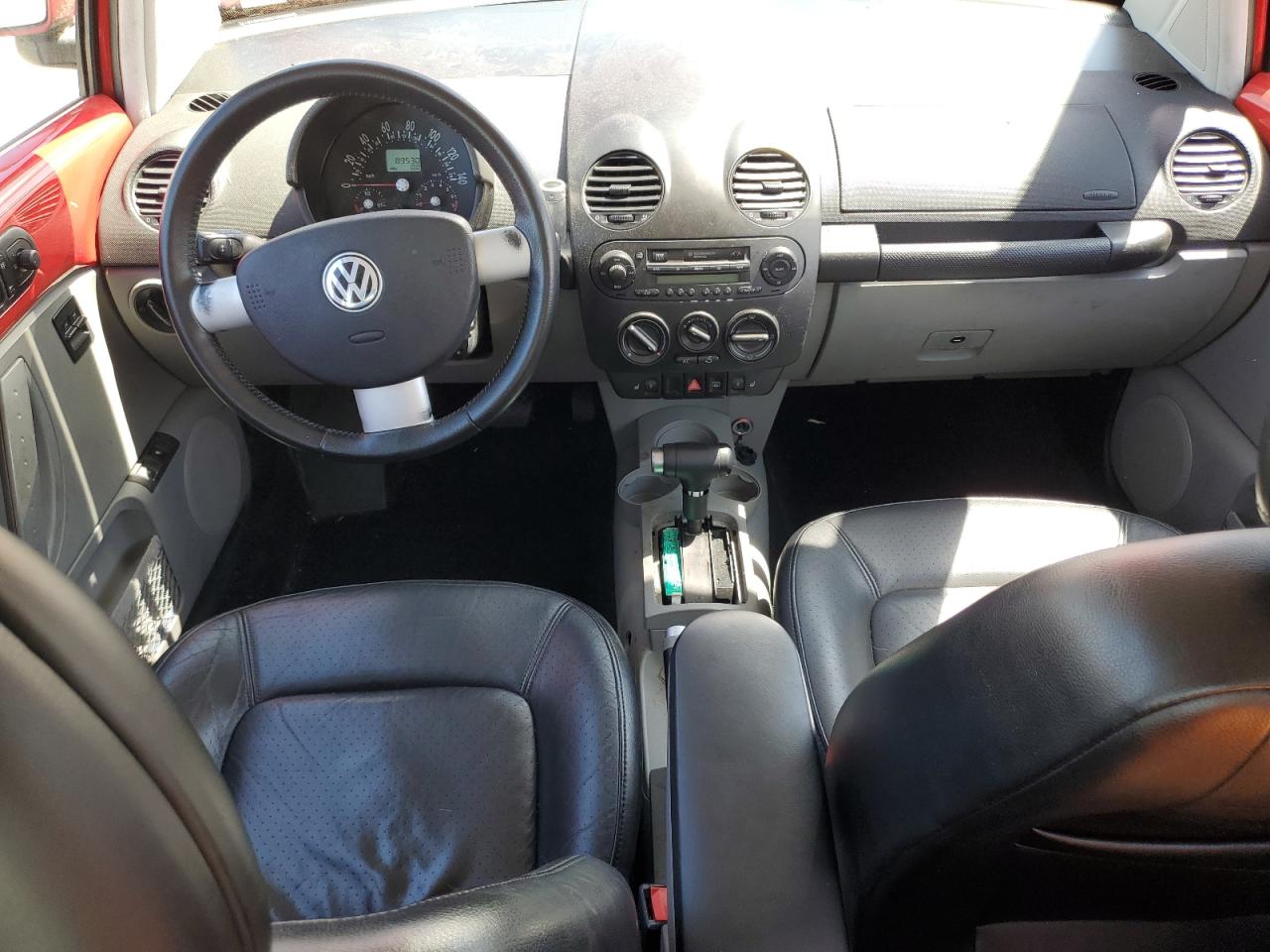 2000 Volkswagen New Beetle Gls VIN: 3VWCA21C5YM407817 Lot: 56502125