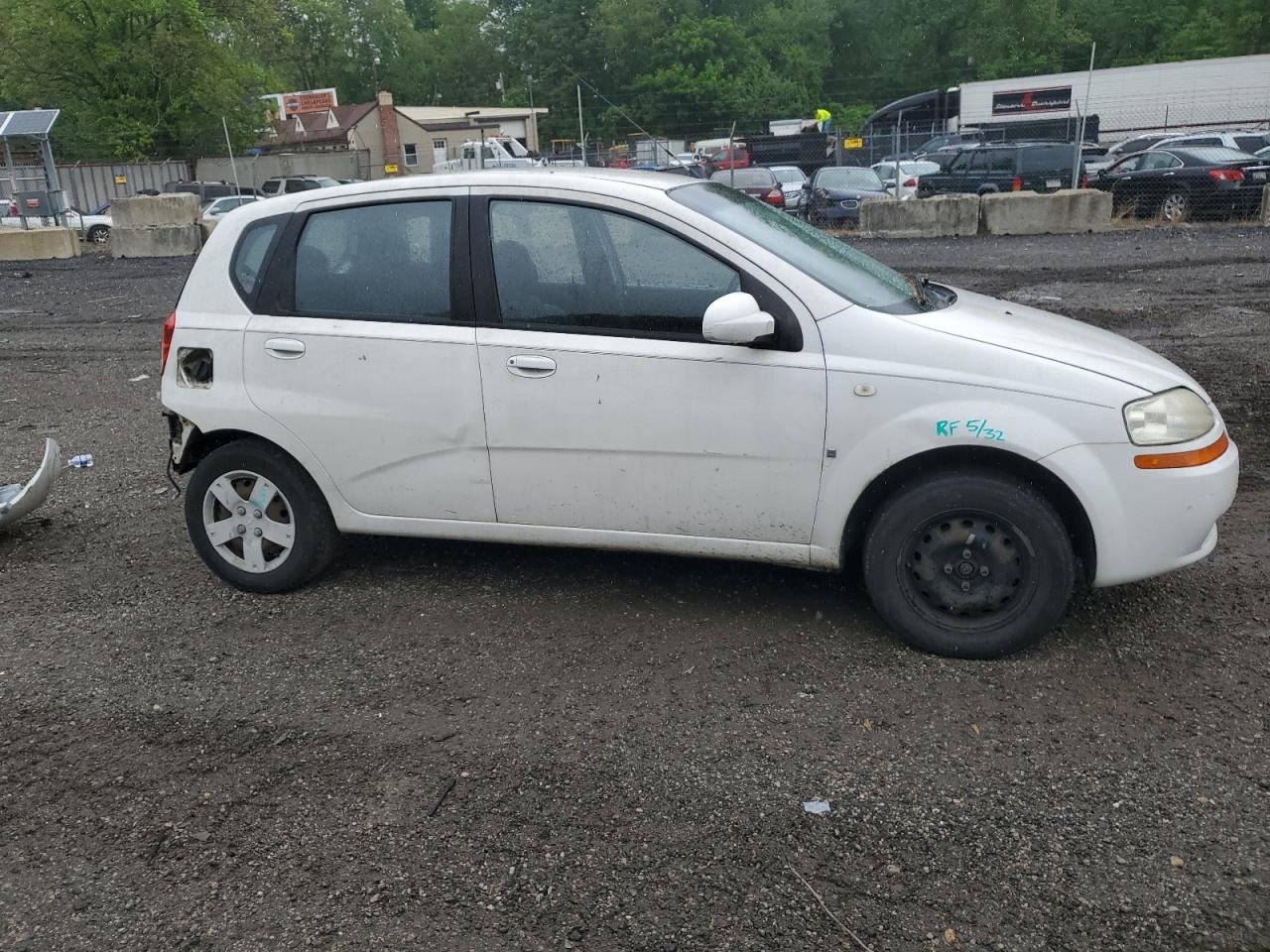 2007 Chevrolet Aveo Base VIN: KL1TD66637B747565 Lot: 55832745