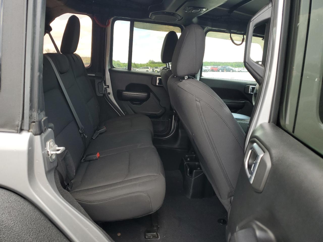 2020 Jeep Wrangler Unlimited Sport VIN: 1C4HJXDG6LW215738 Lot: 57152475