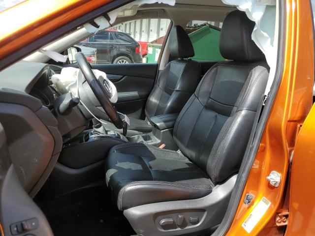  NISSAN ROGUE 2017 Pomarańczowy