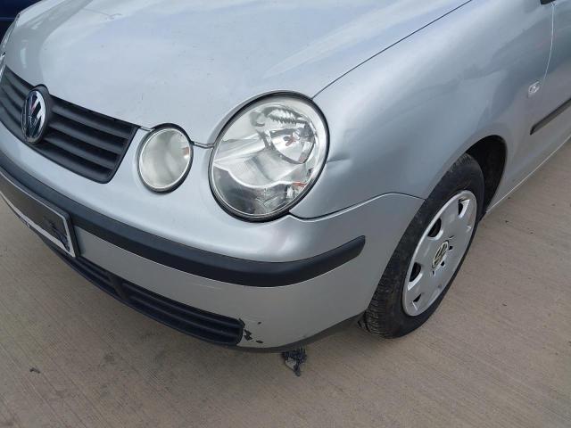 2005 VOLKSWAGEN POLO S AUT
