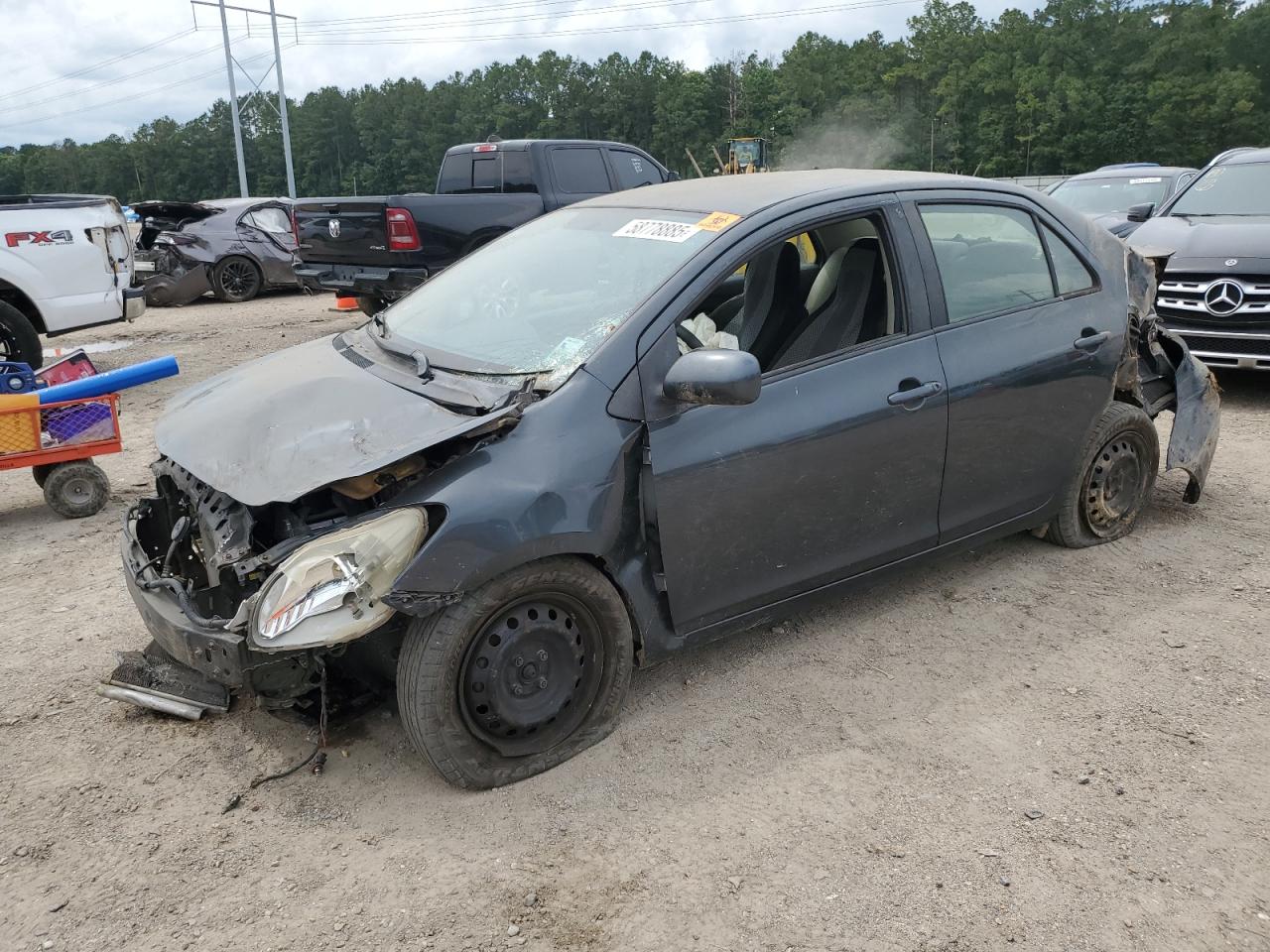 2007 Toyota Yaris იყიდება Greenwell Springs-ში, LA - All Over
