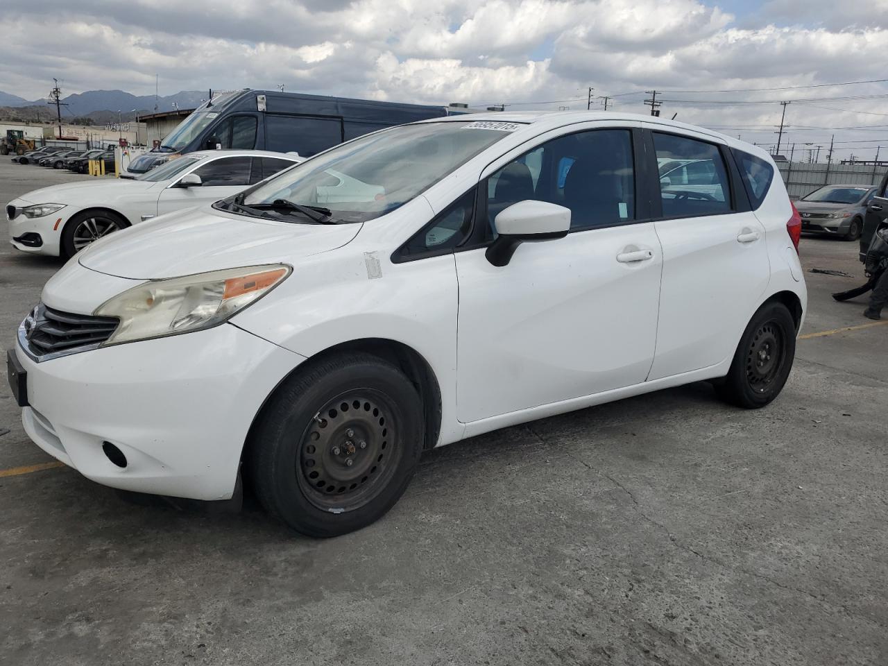 2015 Nissan Versa Note S на продаже в Sun Valley, CA - Normal Wear