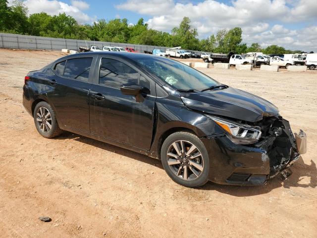  NISSAN VERSA 2021 Чорний