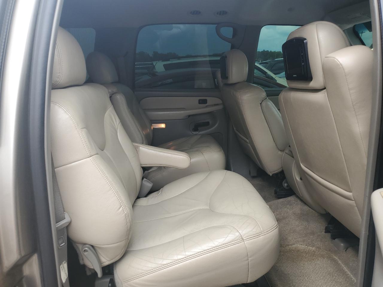 2001 GMC Yukon Xl K2500 VIN: 3GKGK26G81G214454 Lot: 58812875