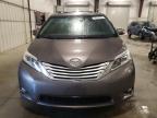 2016 Toyota Sienna Xle на продаже в Avon, MN - Side