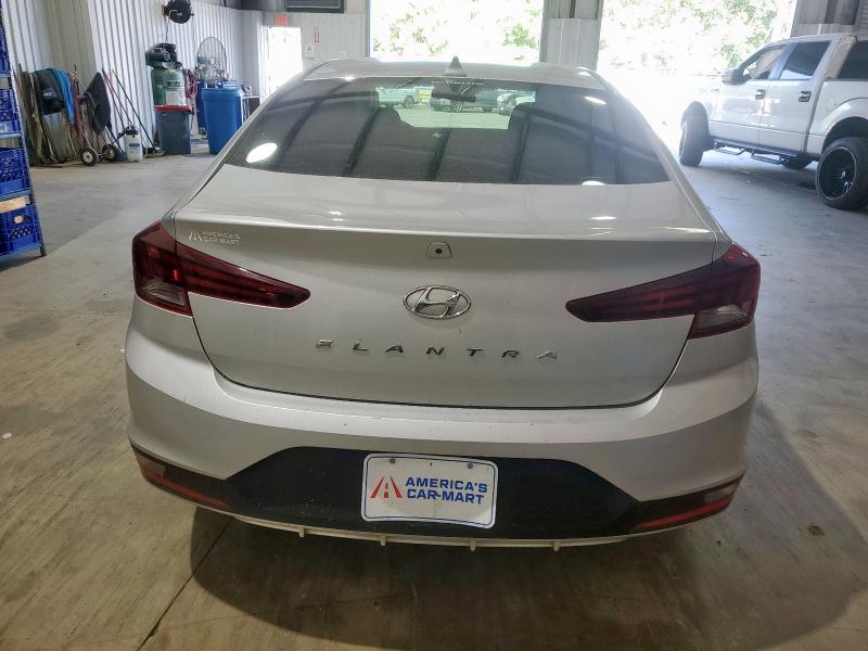  HYUNDAI ELANTRA 2020 Серебристый