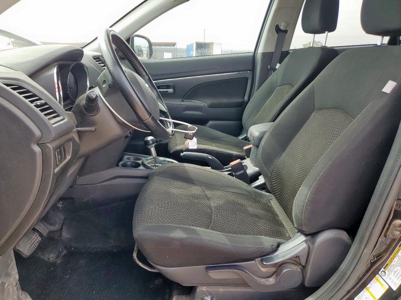  MITSUBISHI OUTLANDER 2016 Czarny