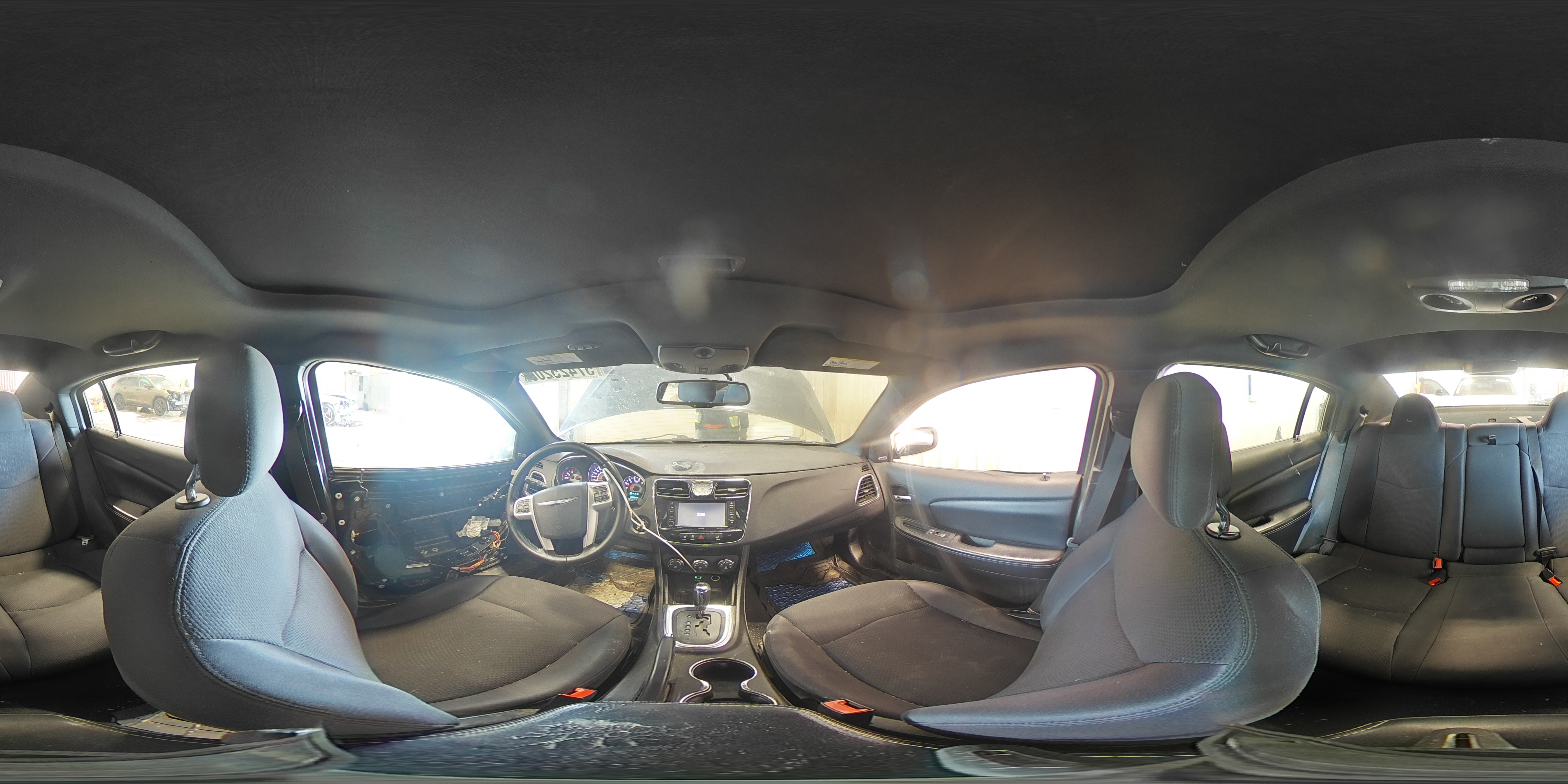 2014 Chrysler 200 Limited VIN: 1C3CCBCG5EN136180 Lot: 57425205