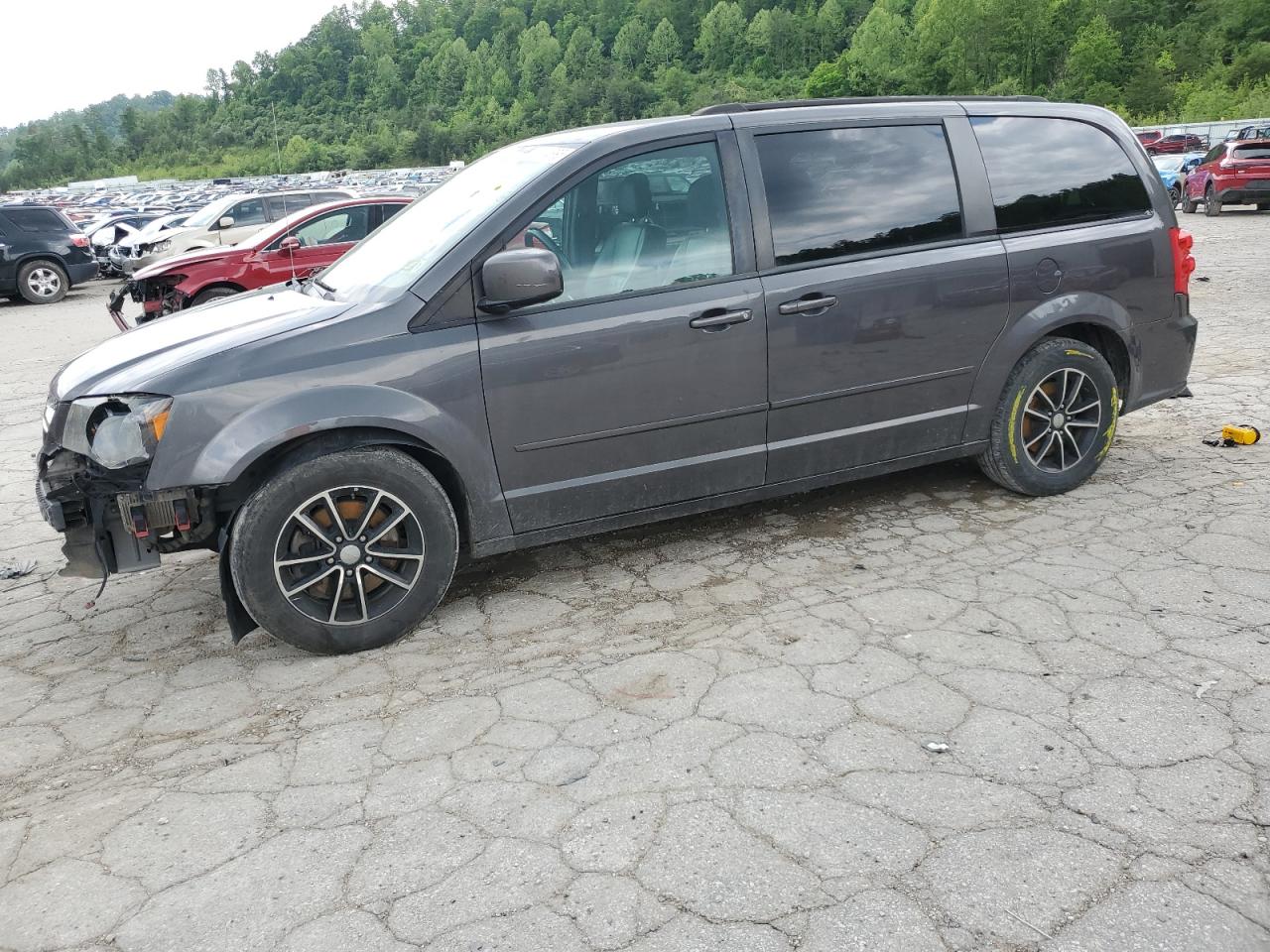 DODGE CARAVAN 2017. Lot# 56594885. VIN 2C4RDGEG8HR746238. Photo 1
