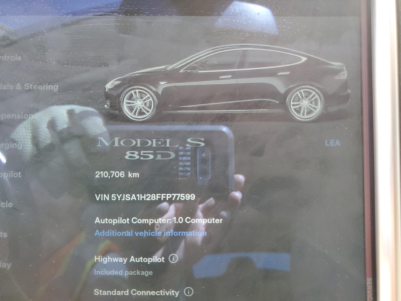 2015 Tesla Model S 85D VIN: 5YJSA1H28FFP77599 Lot: 56486845