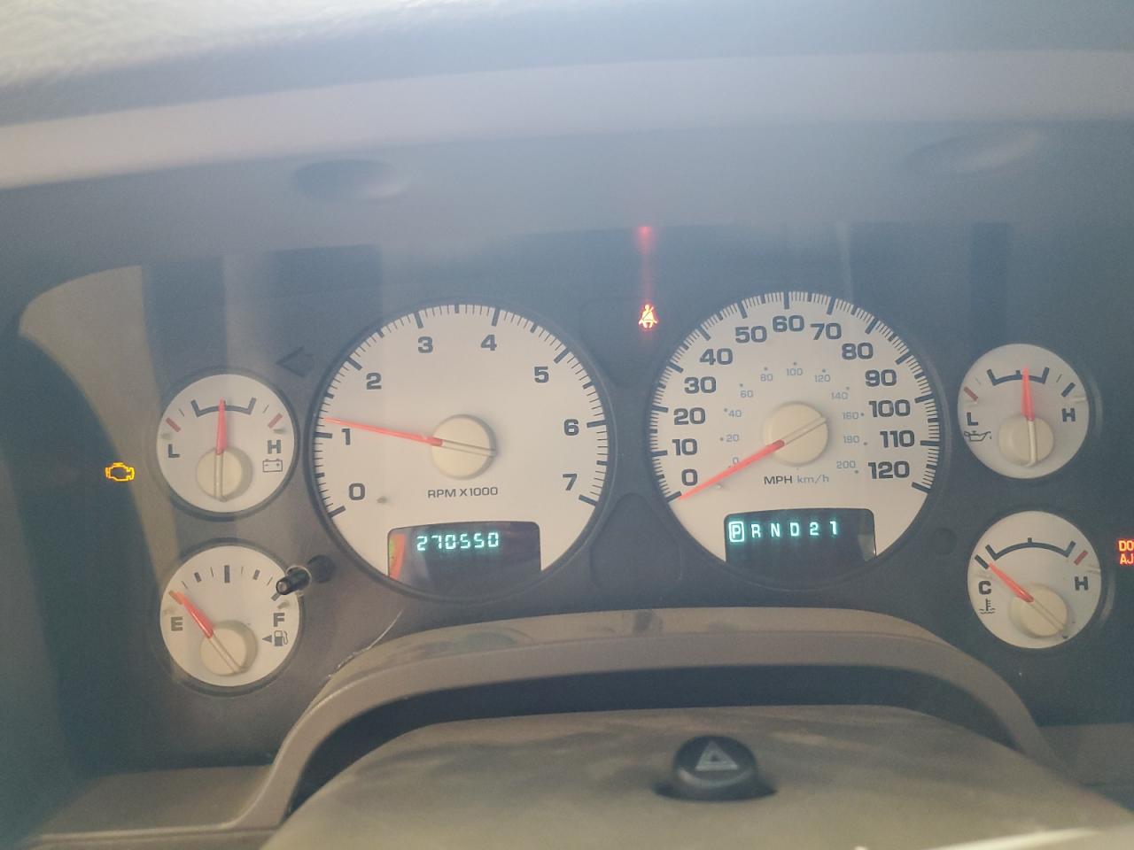 2005 Dodge Ram 1500 St VIN: 1D7HU18D75S126121 Lot: 55577995