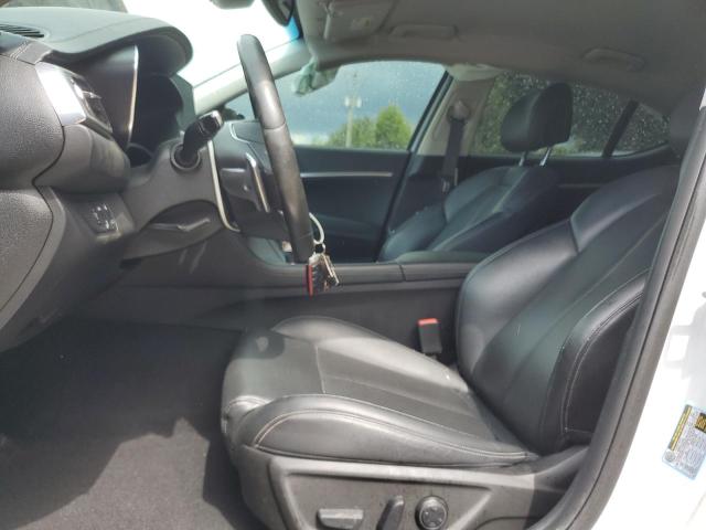 GENESIS G70 2021 Biały