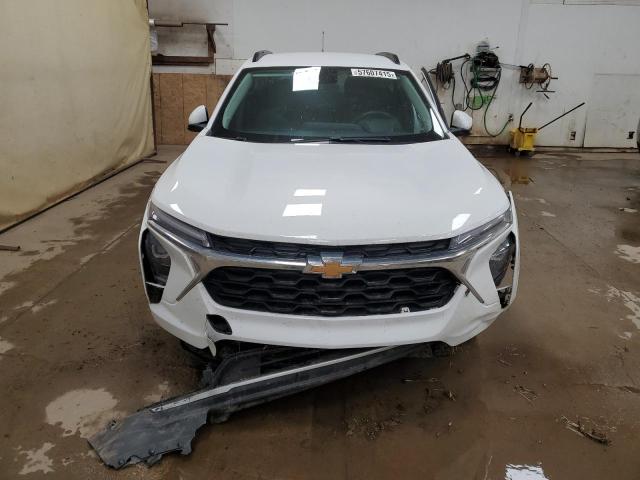 CHEVROLET TRAX 2024 Белы