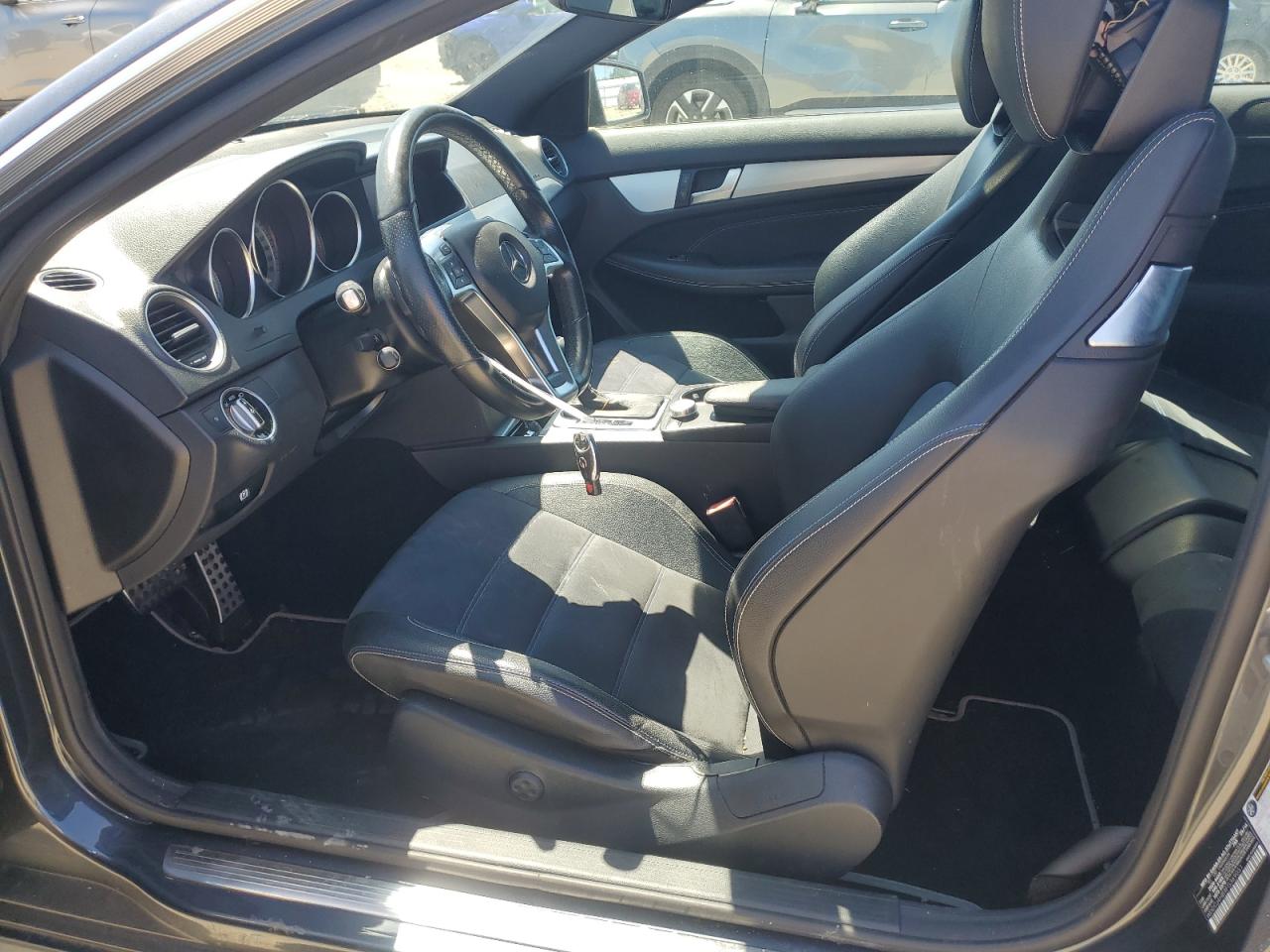 WDDGJ4HB9FG369051 2015 Mercedes-Benz C 250