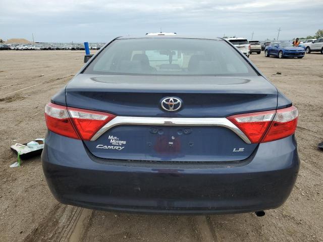  TOYOTA CAMRY 2016 Granatowy