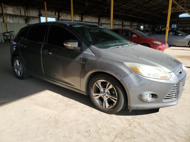 Хэтчбеки FORD FOCUS 2014 Серый
