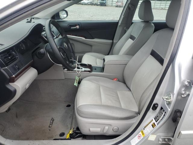 TOYOTA CAMRY 2014 Серебристый