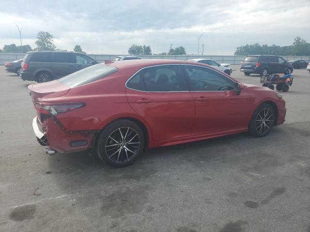  TOYOTA CAMRY 2022 Красный