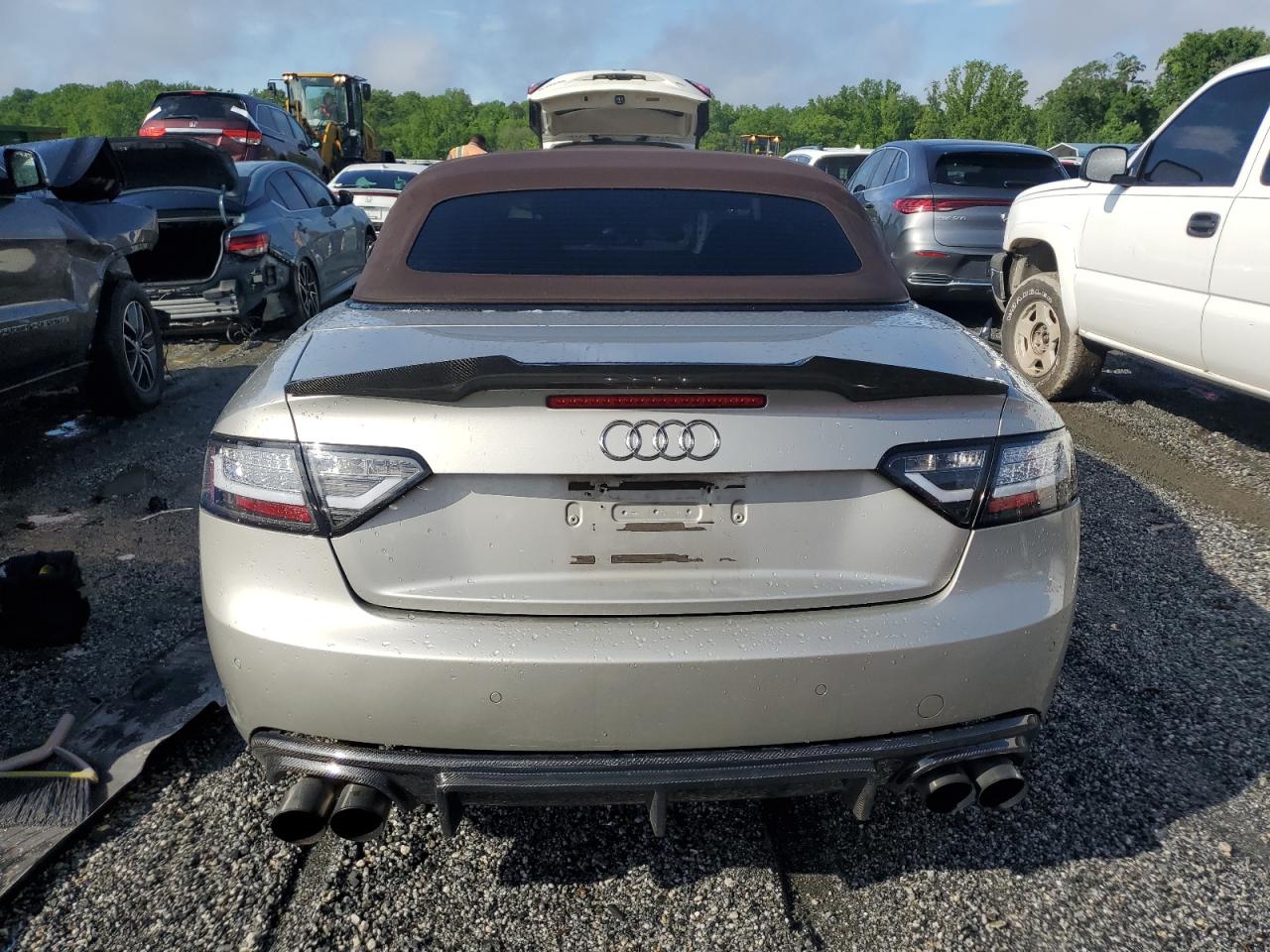 2017 Audi A4 Premium Plus VIN: WAUENAF48HN023500 Lot: 55594525