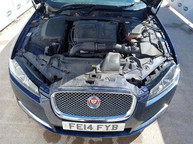 2014 JAGUAR XF LUXURY