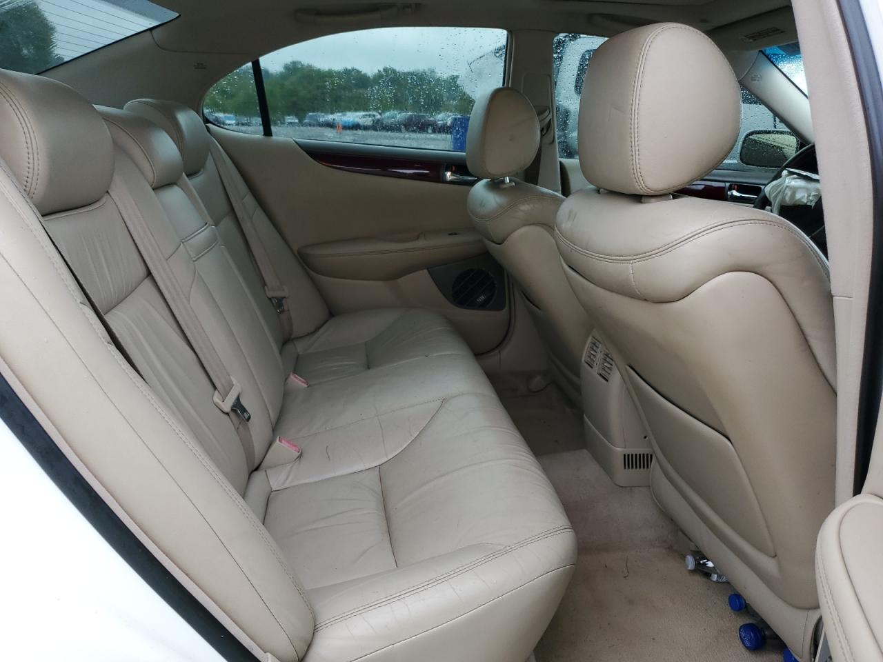 2004 Lexus Es 330 VIN: JTHBA30GX45002883 Lot: 56413055