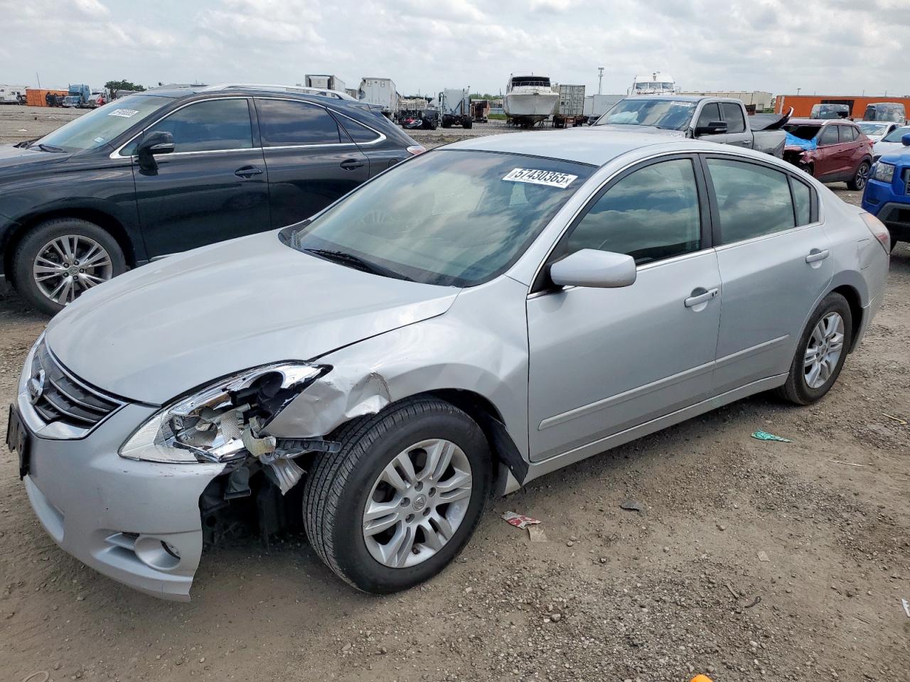 2012 Nissan Altima Base for Sale in Houston, TX - Front End